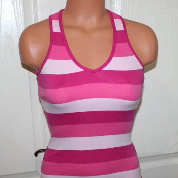 Pretty Fitted Pink Striped Racer Back V-Neck Shelf Bra Stretch Tank Top - Picture 1 of 6